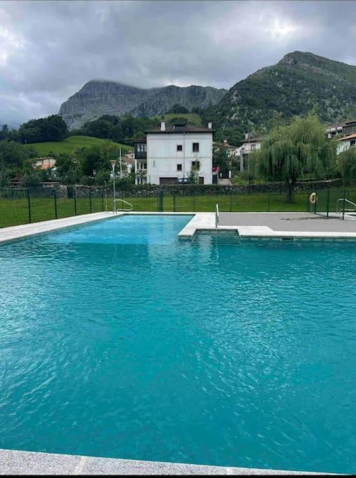 Casa En La Montana Con Piscina De Temporada Villa Arredondo Exterior photo